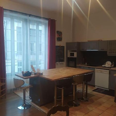 Chambre Dans Appartement De Caractere 多勒 外观 照片