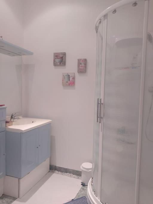 Chambre Dans Appartement De Caractere 多勒 外观 照片